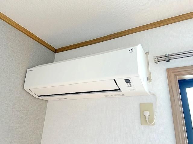 y̑ݔz@^Cvʎʐ^ł