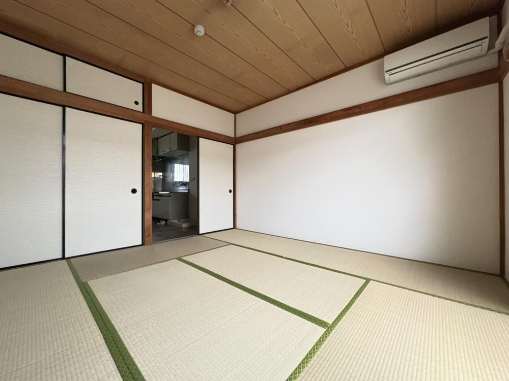 �y�Q���z�@