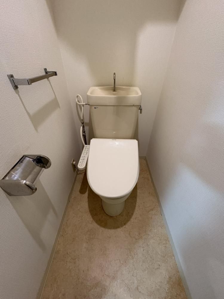 �y�g�C���z�@