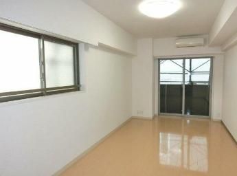 �y�Q���z�@