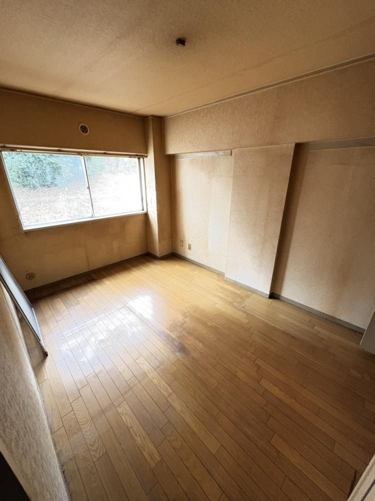 �y�Q���z�@