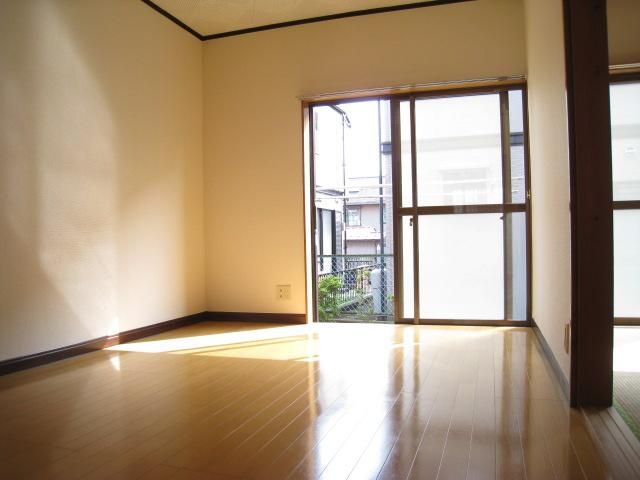 �y�Q���z�@