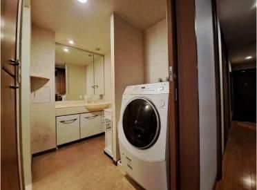 �y���ʏ��z�@