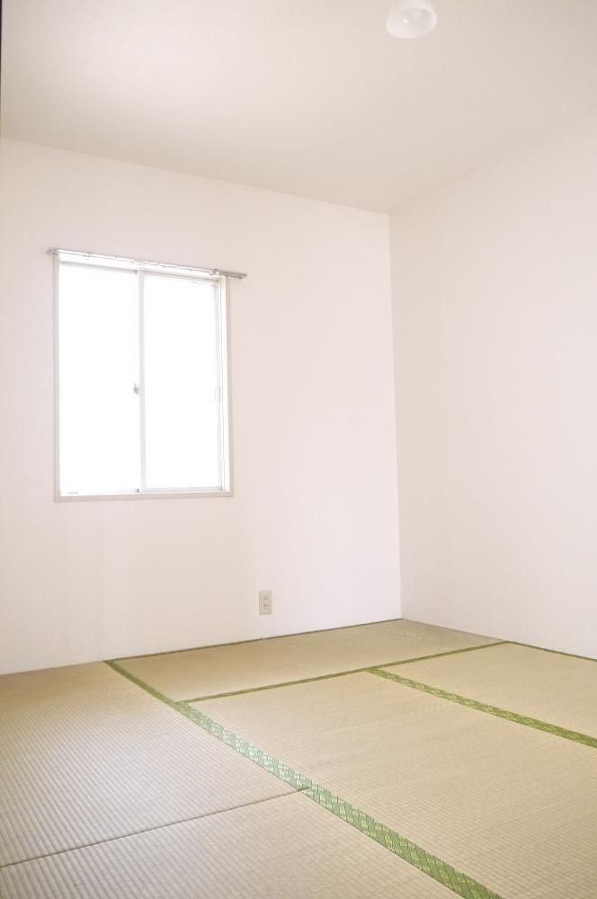 �y�Q���z�@