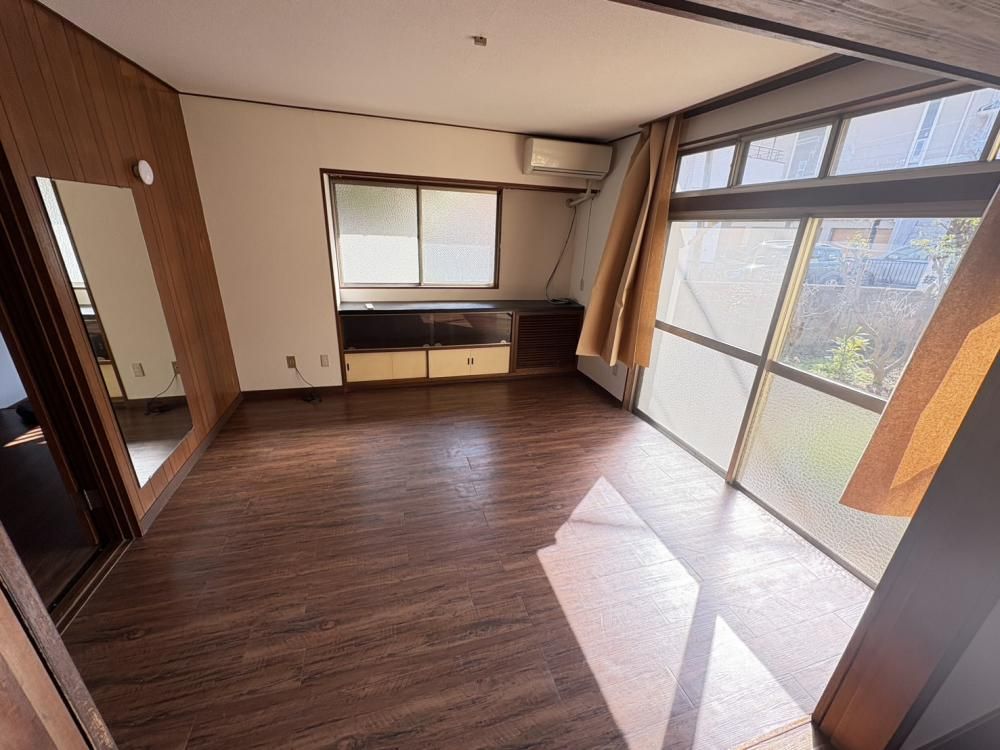 �y�Q���z�@