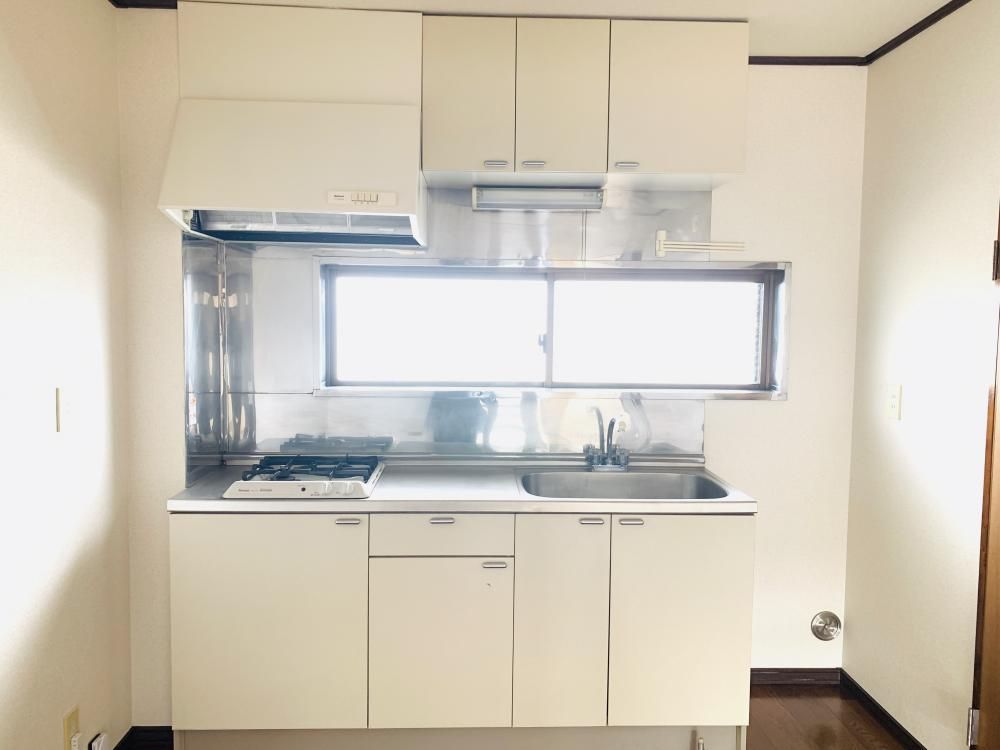 �y�L�b�`���z�@