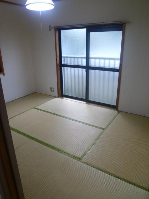 �y�Q���z�@