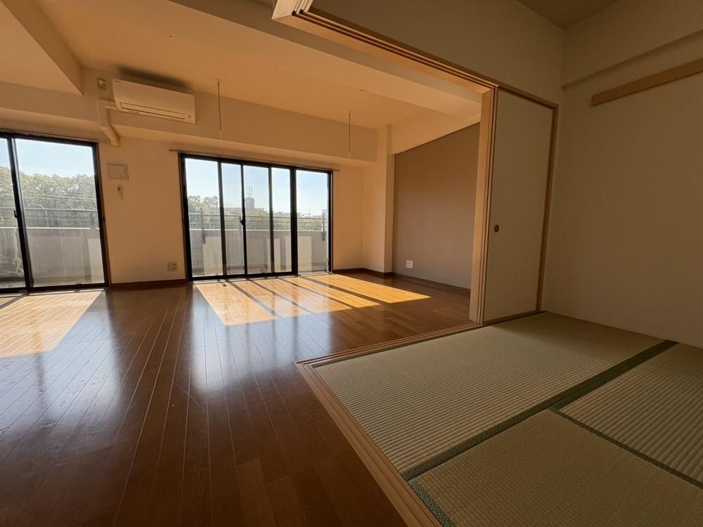 �y���̑������E�X�y�[�X�z�@���^�C�v�ʎ��̎ʐ^�ł�