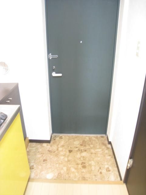 �y���ցz�@�ʎ��̎ʐ^�ł��B