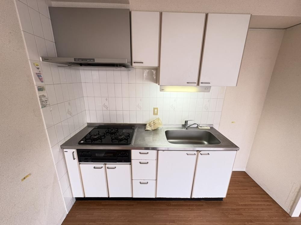 �y�L�b�`���z�@