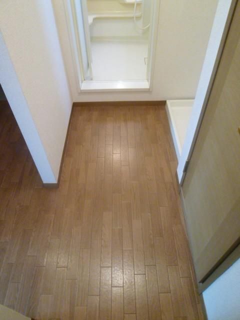 �y���ʏ��z�@