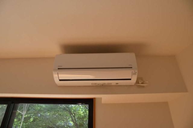 �y���̑��ݔ��z�@