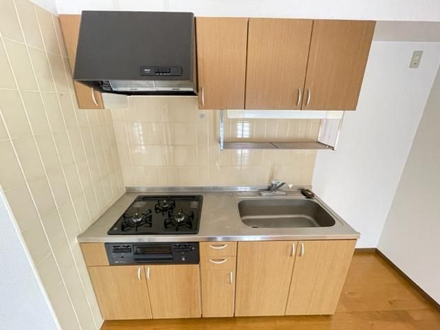 �y�L�b�`���z�@