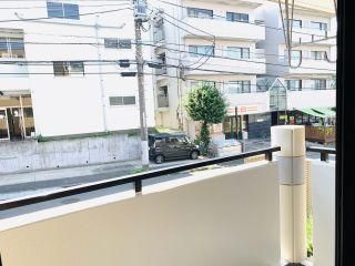 �y���]�z�@