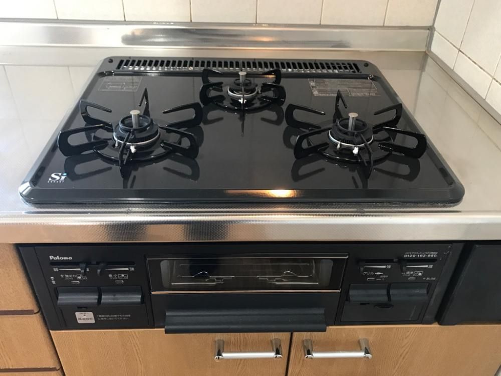 �y�L�b�`���z�@