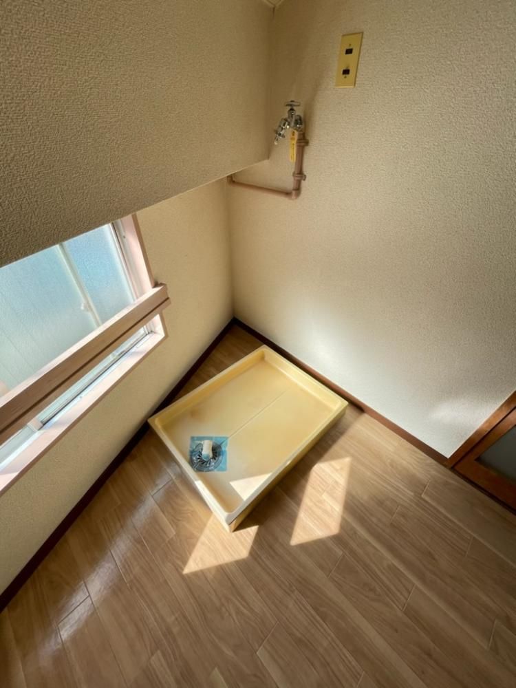 y̑EXy[Xz@
