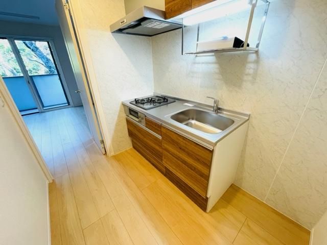 �y�L�b�`���z�@