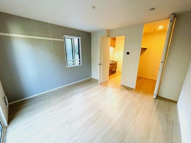 �y�Q���z�@