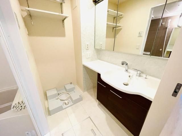 �y���ʏ��z�@