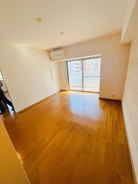 �y���ԁE���r���O�z�@�ʂ̂������̎ʐ^�ł��B