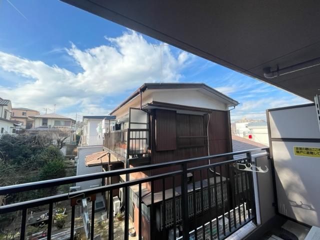 �y���]�z�@