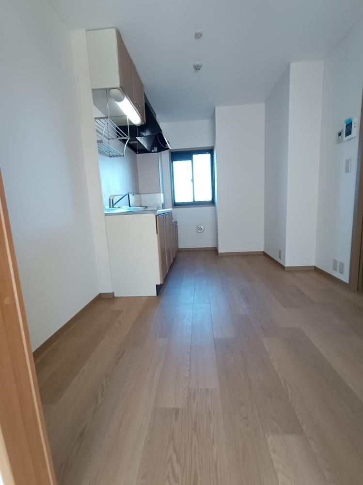 �y���ԁE���r���O�z�@