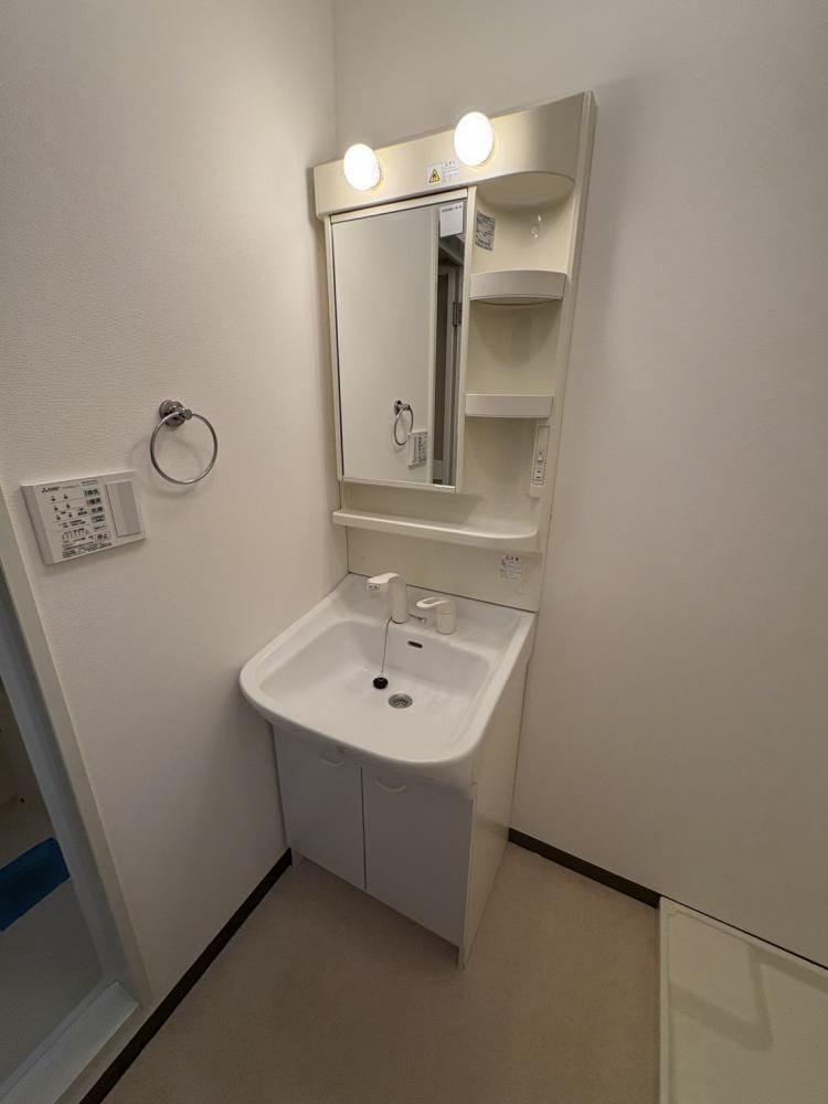 �y���ʏ��z�@